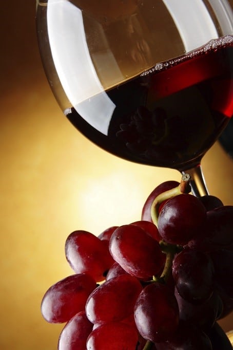 Resveratrol and red wine clear acne