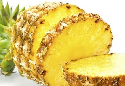 Best fruits for acne - pineapple.