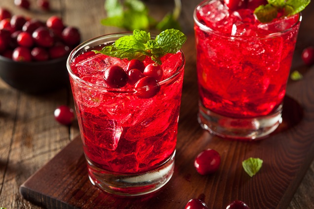 Does cranberry juice cause or clear acne?