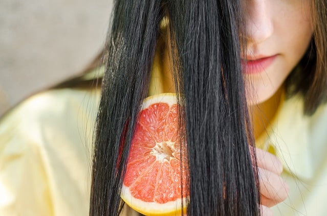 Can eating grapefruit clear acne and skin?